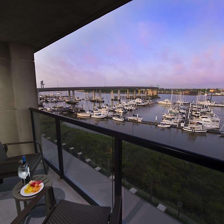 Hilton Garden Inn Charleston Waterfront/Downtown Exteriér fotografie