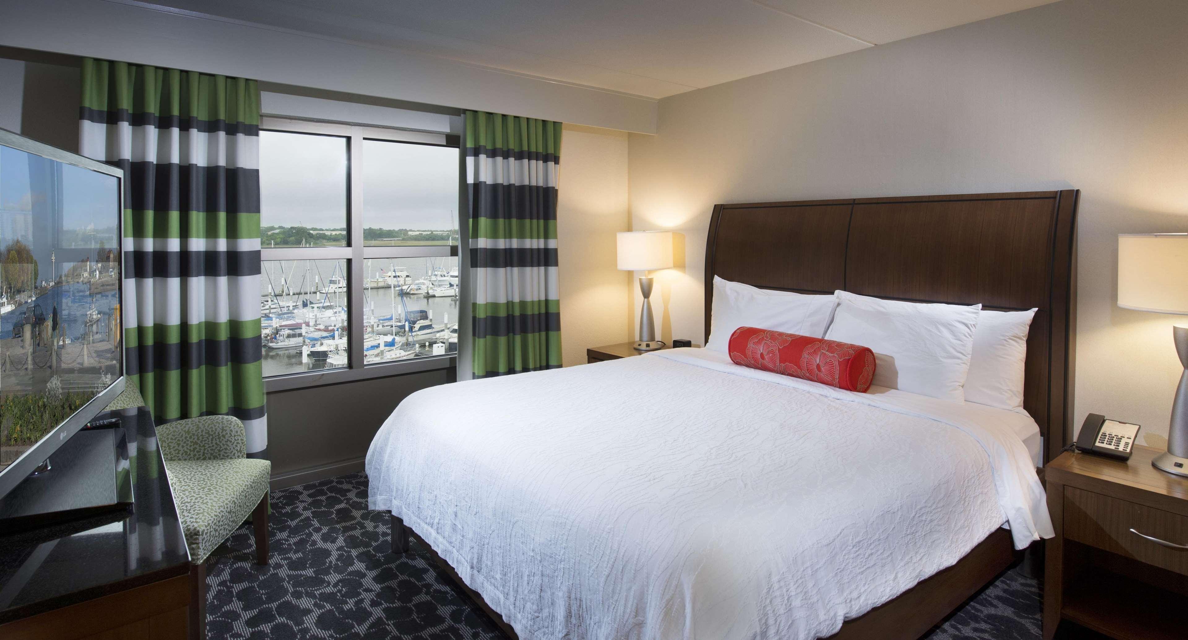 Hilton Garden Inn Charleston Waterfront/Downtown Exteriér fotografie