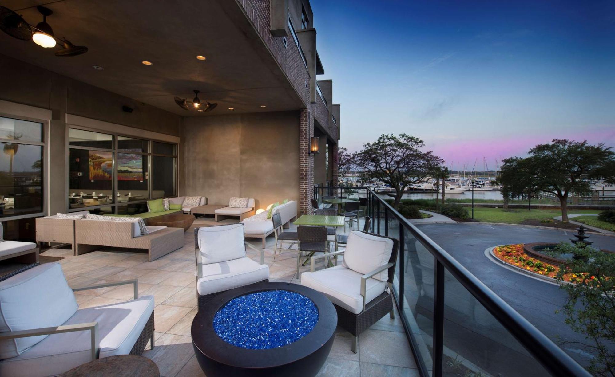 Hilton Garden Inn Charleston Waterfront/Downtown Exteriér fotografie