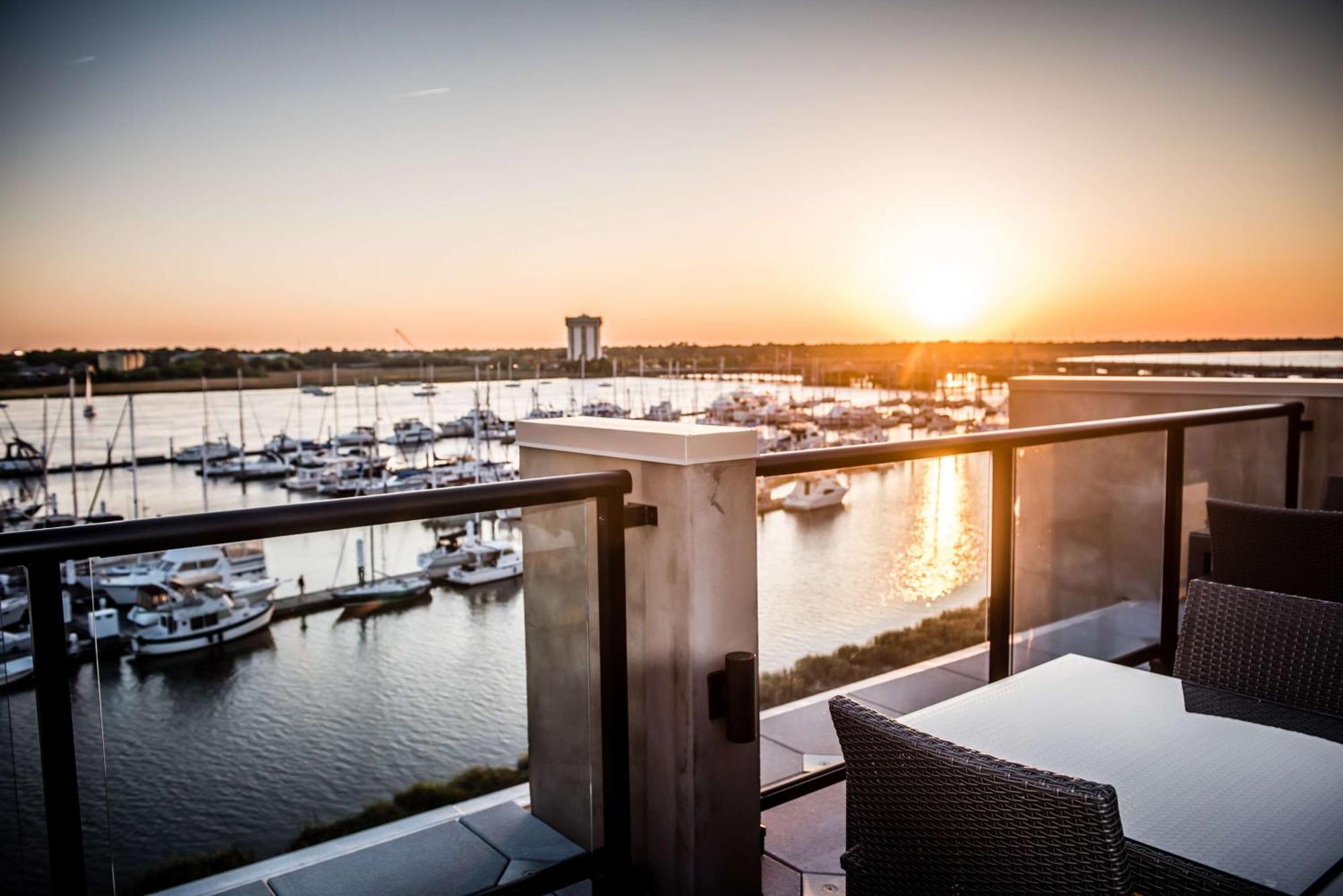 Hilton Garden Inn Charleston Waterfront/Downtown Exteriér fotografie